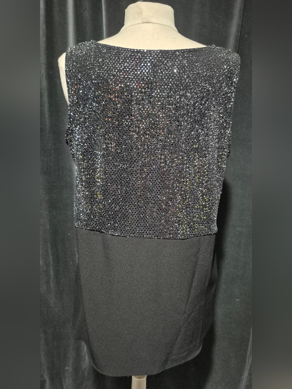 Blouse black (Box B) - Picture 3 of 10